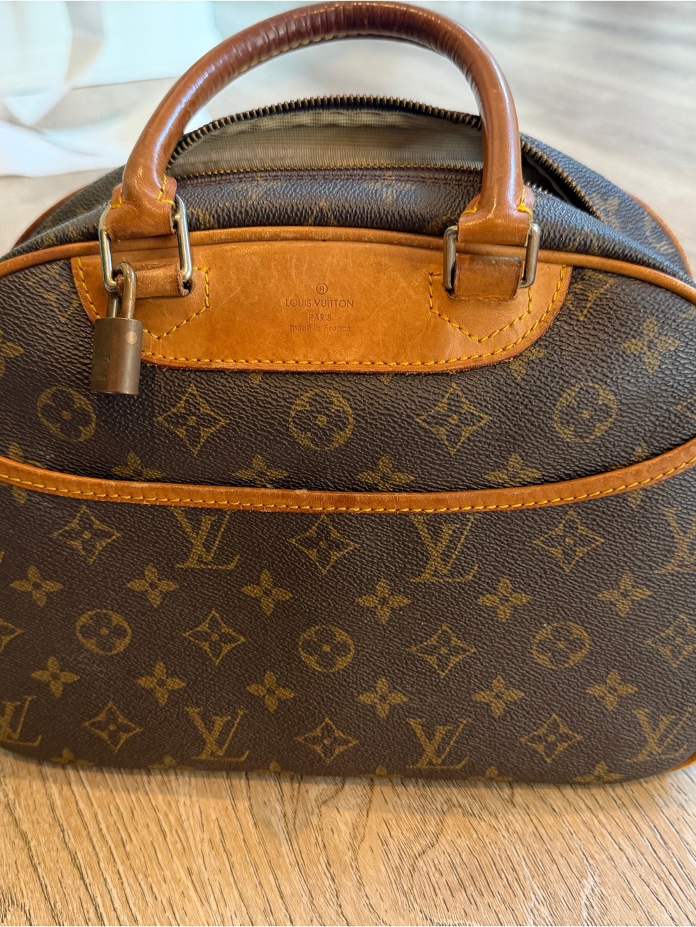 Vintage Louis Vuitton Monogram Trouville M42228